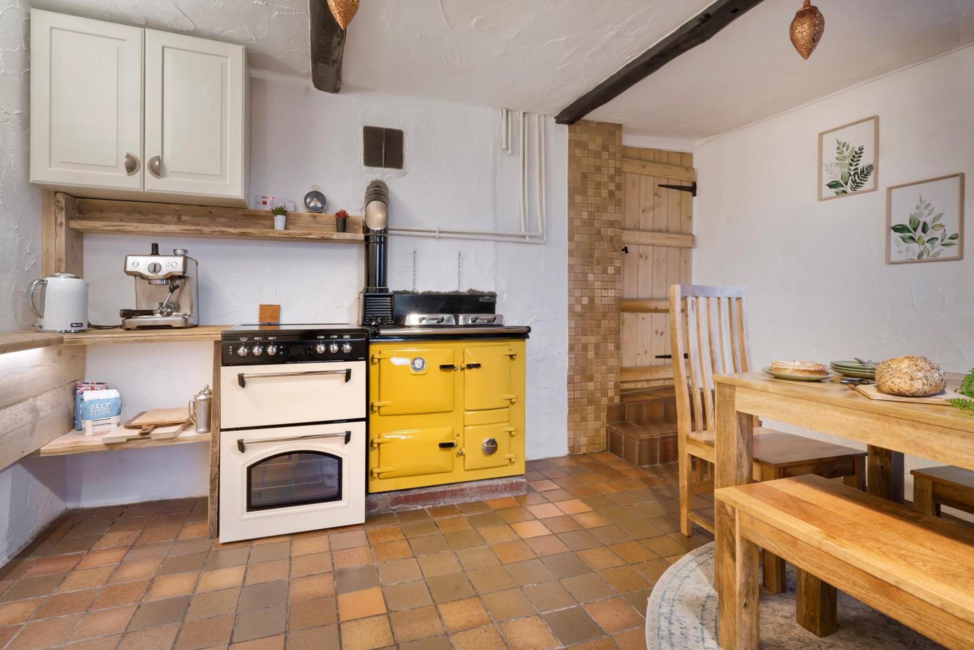 The Gilpin Farmhouse, Lake District Getaway Levens Exterior foto